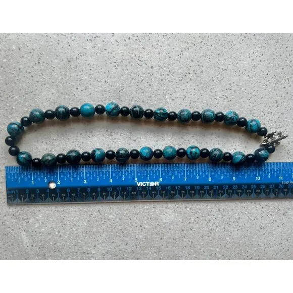 Handcrafted 22" Hand-Painted Glass Bead Necklace With Elegant Toggle Clasp - Picture 2 of 6